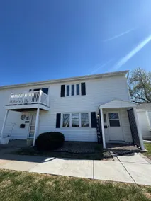 Cute Condo, Fully Furnished! - Image 2
