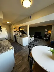 Cute Condo, Fully Furnished! - Image 3