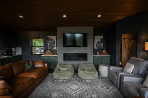 Modern Mountain Haüs - Image 3