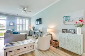 The Mermaid Cottage- central location/pool/more! - Image 4