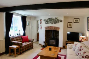 Stunning Cotswold Cottage Nr Country & River Walks - Image 4