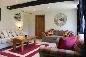 Stunning Cotswold Cottage Nr Country & River Walks - Image 5
