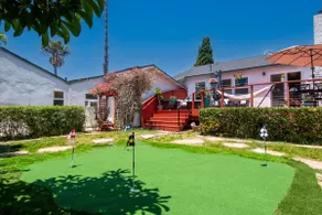 Walk to Beach • La Jolla Home + Free Parking - Image 5