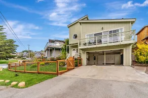 10 mins walk to beach, hiking, pier, food & DogsOK - Image 4