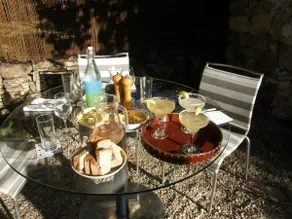A charming cottage at the foot of Cordes sur ciel - Image 5