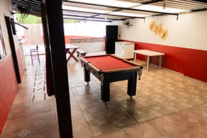 Ideal spot for families/teams - Image 5