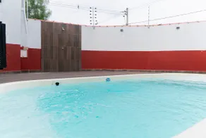 Ideal spot for families/teams - Image 3