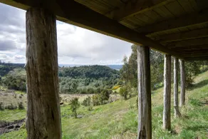 Waiwén Loft, overlooking the Dalcahue Canal. - Image 3