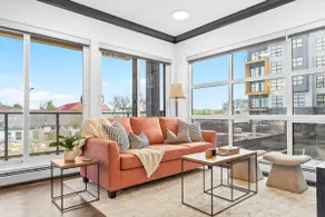 Luxe 2BR 2BA | AC | Near Downtown MRU Currie - Image 4