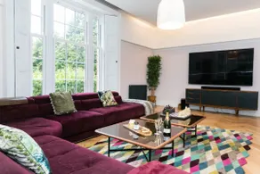 The West Wing at Hillthorpe Manor with Gardens & Private Hot Tub - Image 2