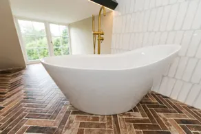 The West Wing at Hillthorpe Manor with Gardens & Private Hot Tub - Image 4