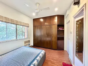 Lavish 2BHK Apt in Ballygunge, Heart of Kolkata - Image 2