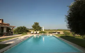 Farmhouse with pool, tennis, pétanque, studio and view - Image 3