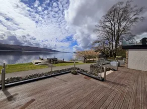 Loch Fyne Edge - A Luxurious Lochside Haven - Image 5