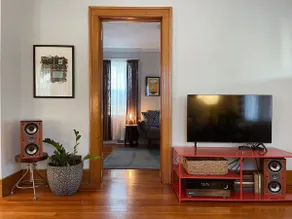 The Bird's Nest: Charming Dundee Artist's Bungalow - Image 4