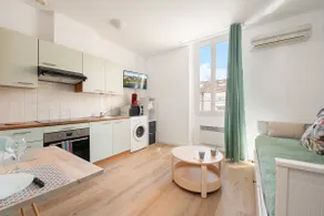 Pleasant two-room apartment L'Albigeois - Image 4