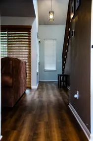 3 level Colorado Townhouse 2 Car Garage Parking! - Image 2