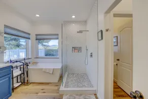 View Haus | Good Dogs Welcome - Image 2