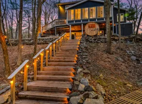 Poconos Lakefront | Hot tub/Sauna, Firepit, Kayaks - Image 2