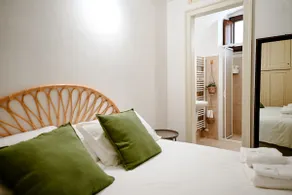 Piuma Bianca - Typical Residence in the Historic Center - Image 2