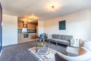 Parkside Mayfair Apartment - Image 4