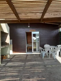 Gabon Cabin - Image 2