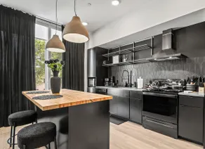 Moda Lux - All Black Everything -1BR - E - Image 2