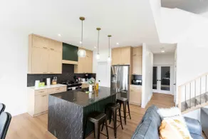*WEM Dream Stay*AC! Easy Access to WEM/Sleep 9 - Image 5