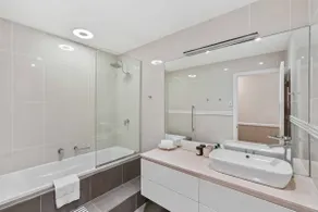 Stratford Serenity - The Perfect Family Retreat - Image 5