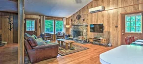 Tranquil Cabin - Pool, Lake, Fire Pit, & AC! - Image 4