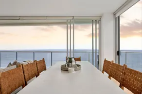 Mel's Place - Stunning 3 Bed Getaway + Ocean Views - Image 3