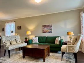 Ground Level Barrier Free Apt! - Image 4