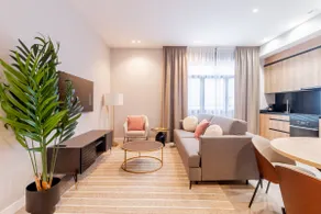 Home Art Bernabéu, 1-Bedroom Apartment 24 - Image 3