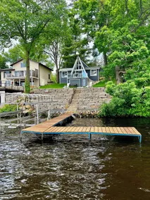 COZY WATERFRONT CABIN, ON SUNSET BAY, LAKE WISCONSIN !! SPRING AND SUMMER FUN !! - Image 2