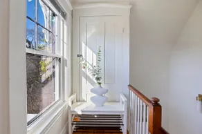 Coastal Retreat: steps to beach and town - Image 5