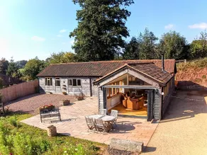 Host Stay Upperley Barn - Image 2