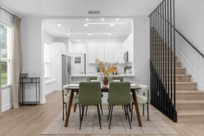Gated Community! | Prime Winter Park Location - Image 4