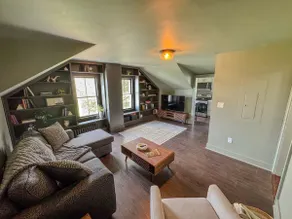 Allegheny Suite Near Potomac Eagle • Walk Downtown - Image 4