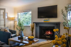 Blooming Acres, by Vinifera Homes - Image 4