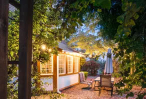 Blooming Acres, by Vinifera Homes - Image 2