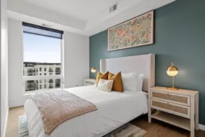 Luxury 2BR 2BA Suite with Patio/Gym/Wifi & Office - Image 4