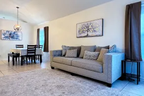 3 Bedroom House in Round Rock - Image 2