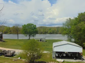 River Bend cottage! River Town! - Image 2