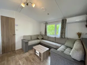 Luxury Chalet: Groenling on park - Image 3