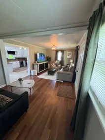 The Hildebran Christmas Hideaway - Image 3