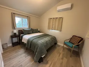 Golden Hideaway - Image 4