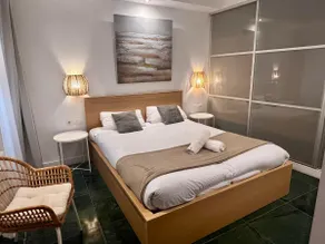 Apartment in the old town near the cathedral - Image 3