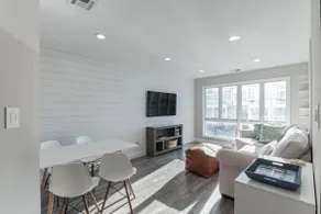 SunsetBay: 3 Bed 2 Bath Condo on Bay w/ Dock - Image 4