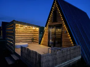 Magnolia Blossom -Glamping in the Countryside - Image 3