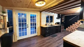 Peaceful Maine Mountain Escape - Image 2
